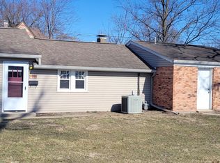208 S Lebanon St, Mascoutah, IL
