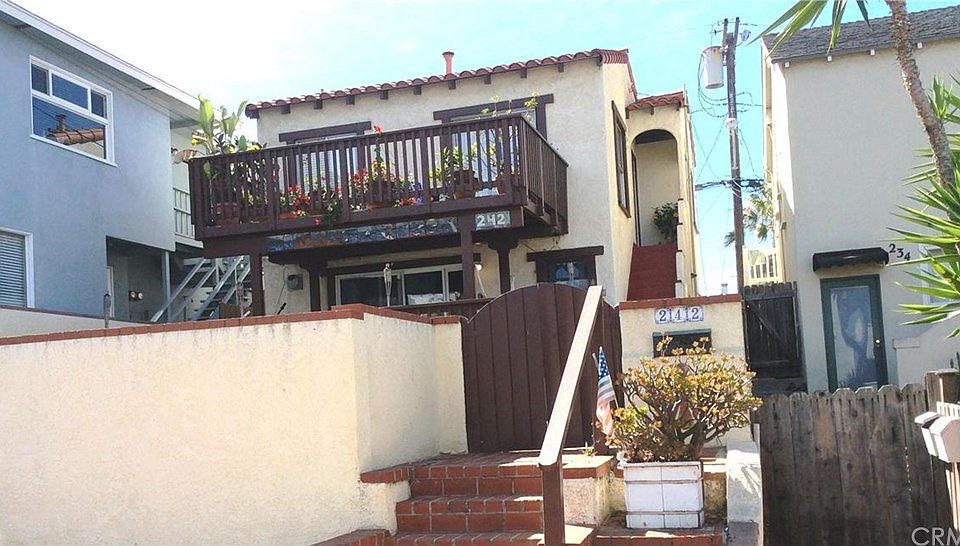 1st image of 242 Longfellow Ave