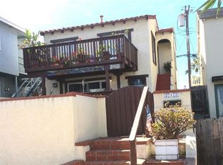 242 Longfellow Ave, Hermosa Beach, CA 90254