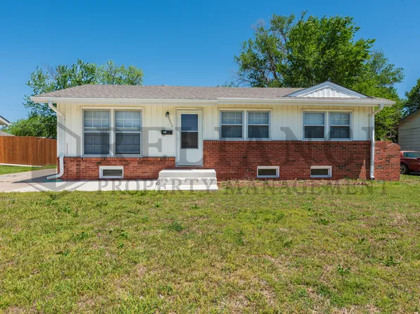 3052 S Bonn Ave, Wichita, KS 67217