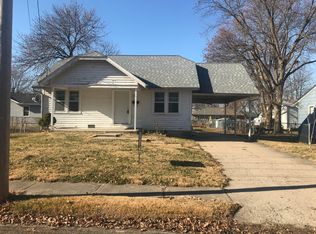 117 Tucker Ave, Marshall, MO 65340