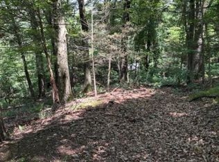 28 Hillside Rd, Wanaque Boro, NJ 07465