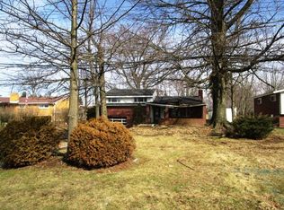 2413 Mount Pleasant Dr, Monroeville, PA 15146