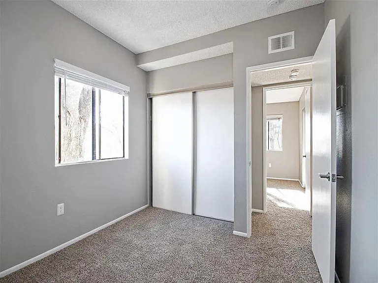 Zen Diamond 177, LP — Photo 30