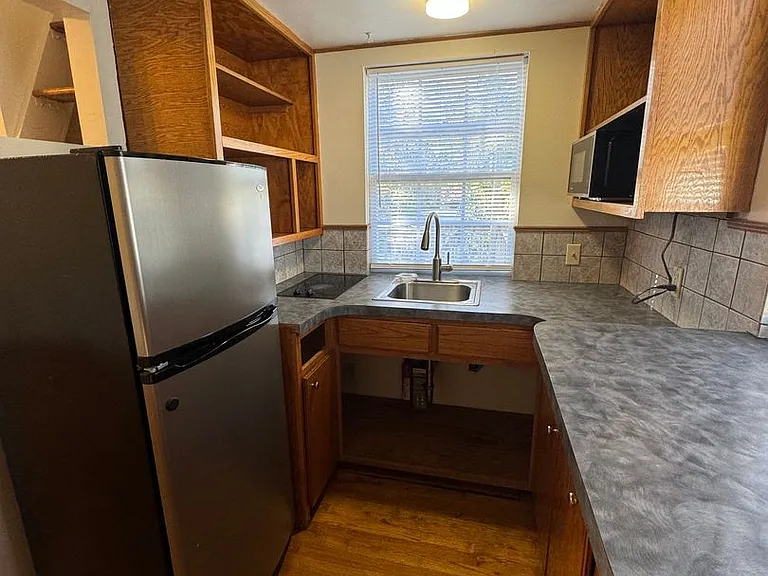 3275 Ivanhoe St — Photo 6