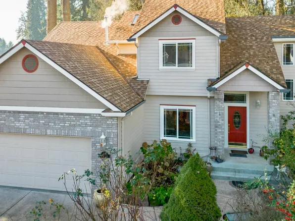 4366 Berry Ln, Eugene, OR 97404