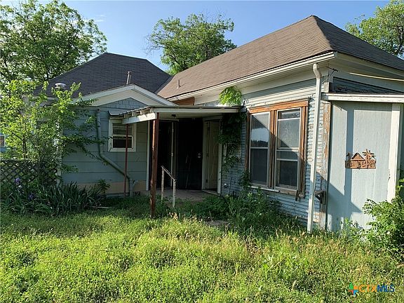 4th image of 1316 Brady Ave