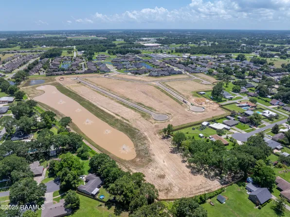 103 Gazebo St, Broussard, LA 70518