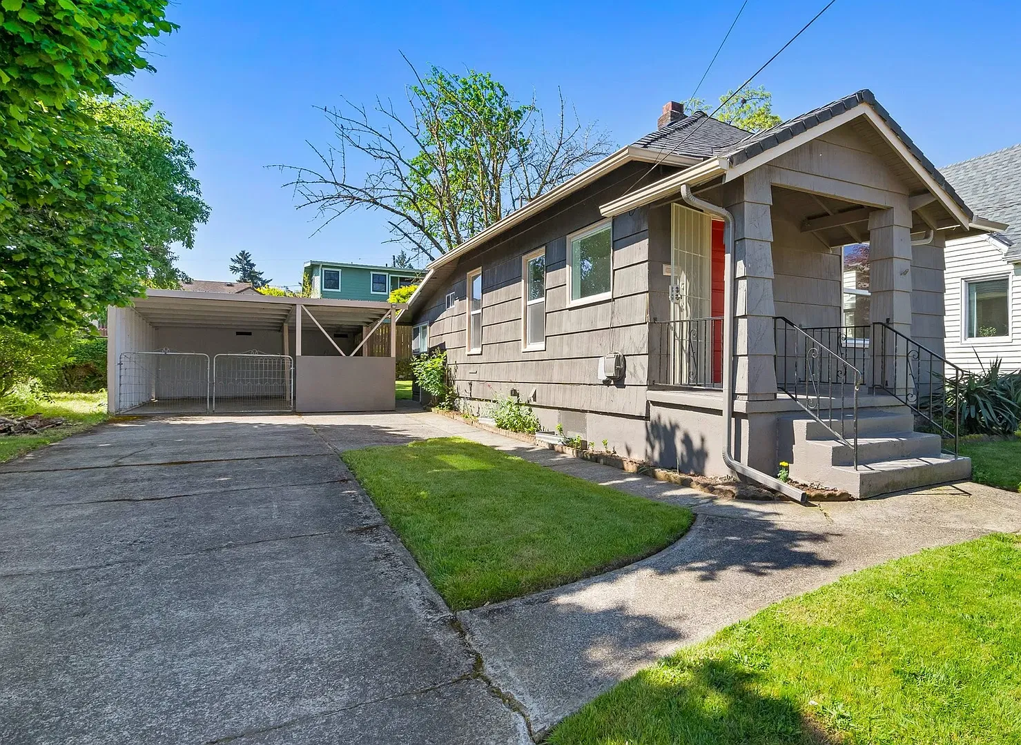 Charming 1 bed, 1 bath home with a large yard in historic Piedmont! — Photo 4