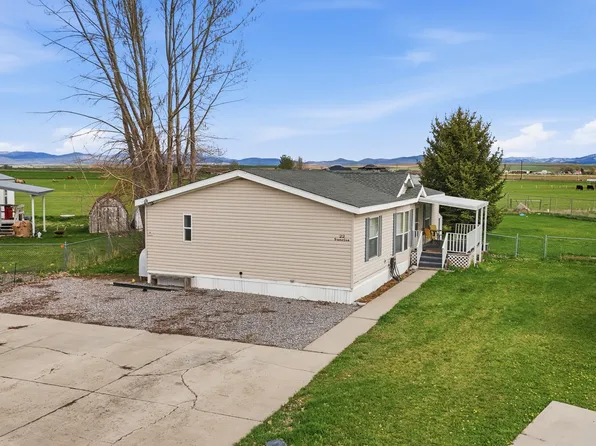 22 Sunrise Dr, Preston, ID 83263