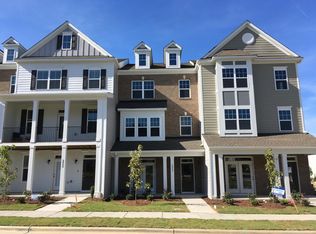 2957 Sunflower Rd, Apex, NC 27502