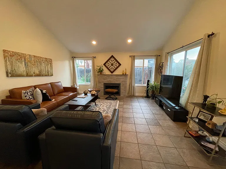 11362 Osoyoos Pl — Photo 6