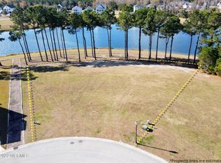 408 Pearl Button Way, Holly Ridge, NC 28445