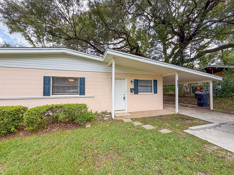 1617 Airport Dr — Photo 27