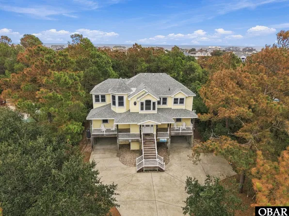 1041 Corolla Dr, Corolla, NC 27927