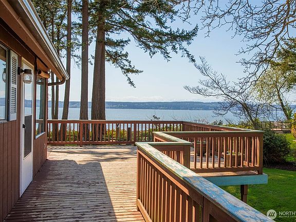 4th image of 3692 S Camano Drive