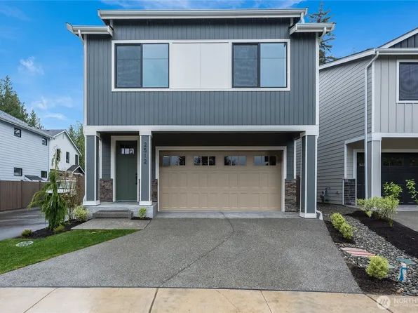 201 156th Place SW #MG 13, Lynnwood, WA 98087