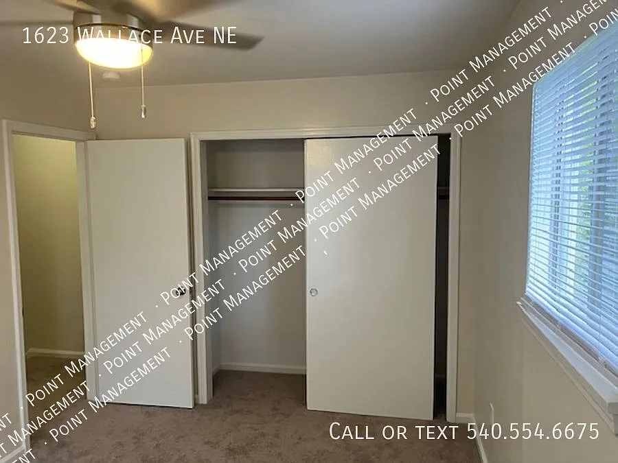 2 Bed 1 Bath Duplex! Water included in rent! — Photo 4