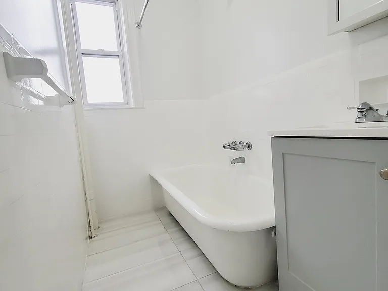 4 Van Houten Ave #33 — Photo 4