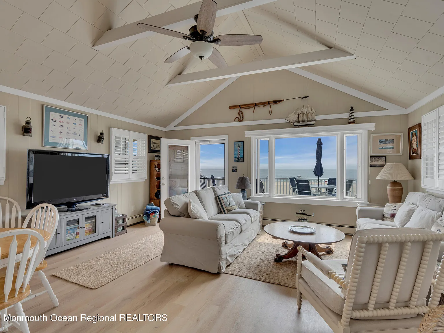 4 bed, $3,700 — Photo 4
