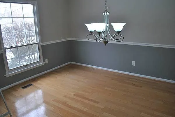 577 Dellingham Dr #B — Photo 10