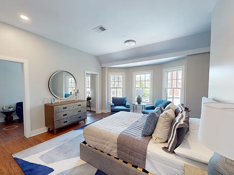 386A Harvard St #2 — Photo 5