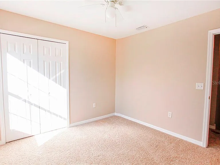 2908 E 20th Ave — Photo 13