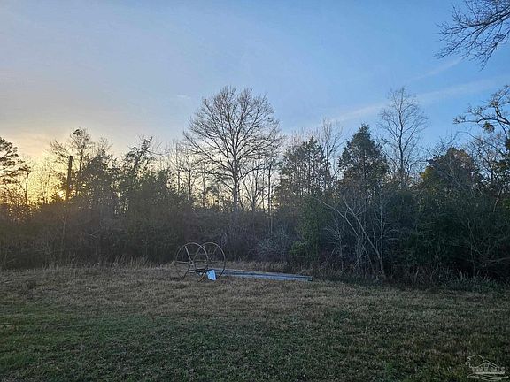 3rd image of 304 S Chipper Rd