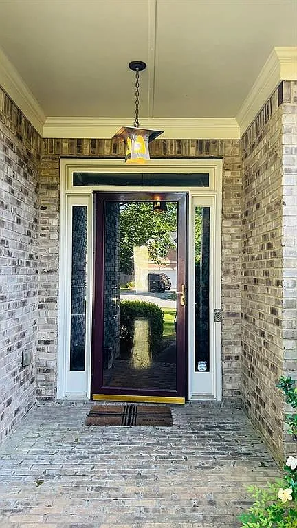 4 bed, 3.5 bath, 3125 sqft, $3,250 — Photo 3