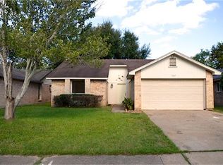 7607 Tierra Verde Dr, Houston, TX 77083