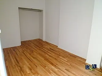 Rented by Empire Deeds LLC 