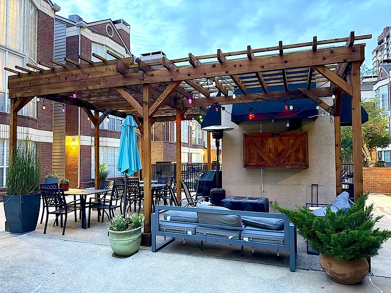 3100 Cole Ave #111 — Photo 3