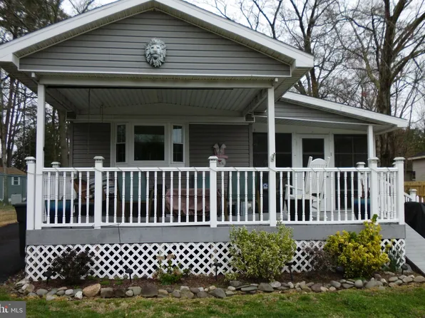 111 E Lake Dr, Milton, DE 19968
