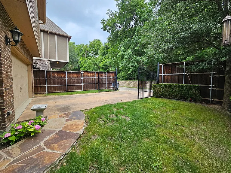 988 Shadyside Ln — Photo 46