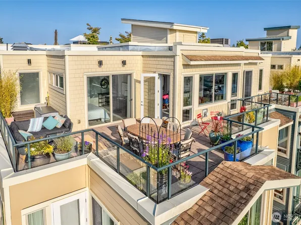 6801 Greenwood Avenue N #403, Seattle, WA 98103