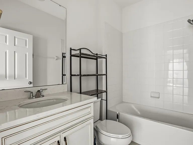 14452B Crestavista Ave — Photo 43