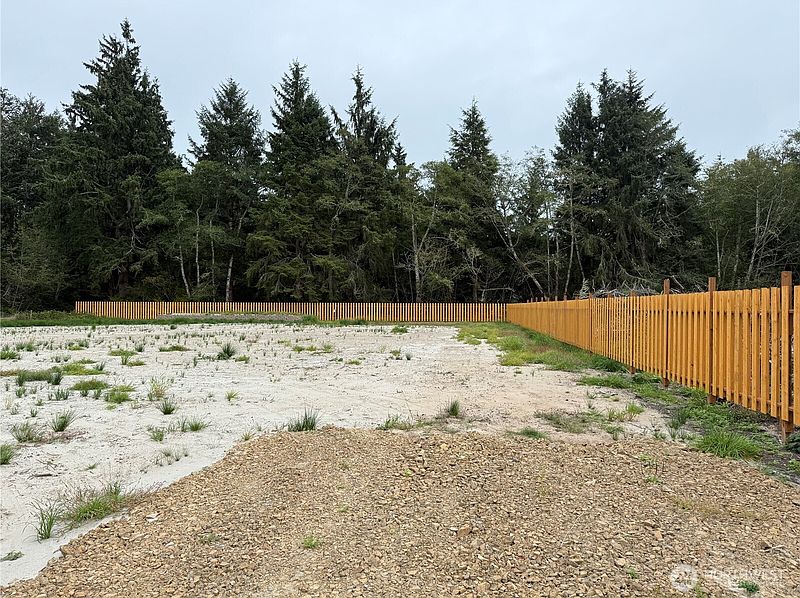 3rd image of 25214 Sandridge Road