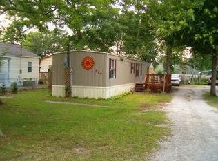 219 Atkinson Point Rd, Holly Ridge, NC 28445