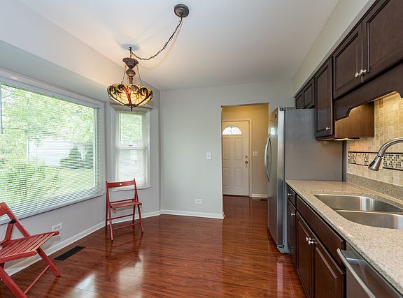 2nd image of 1475 Hazelwood Ct