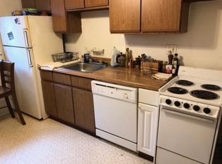 5740 Howe St APT 2, Pittsburgh, PA 15232