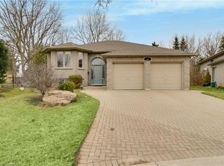 12 Jo Whitney Ct, Brantford, ON N3T6N9
