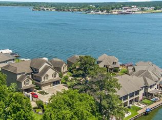 354 Old Aqua Lndg E, Montgomery, TX 77356