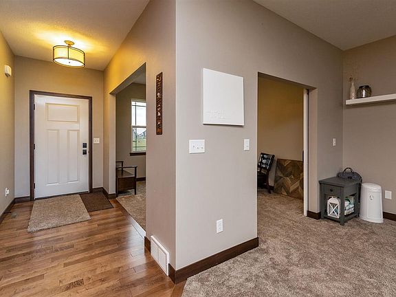 2nd image of 3029 Timber Cove Dr