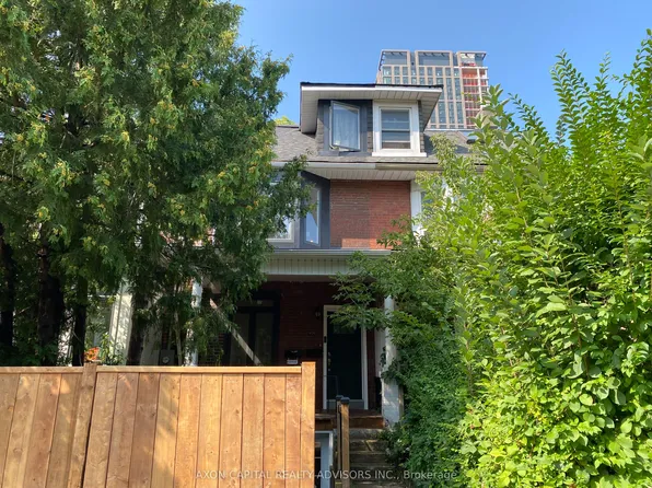 490 Gladstone Ave, Toronto, ON M6H 3H9