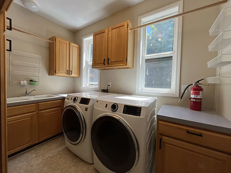 1922 NW New Hope Ct — Photo 34