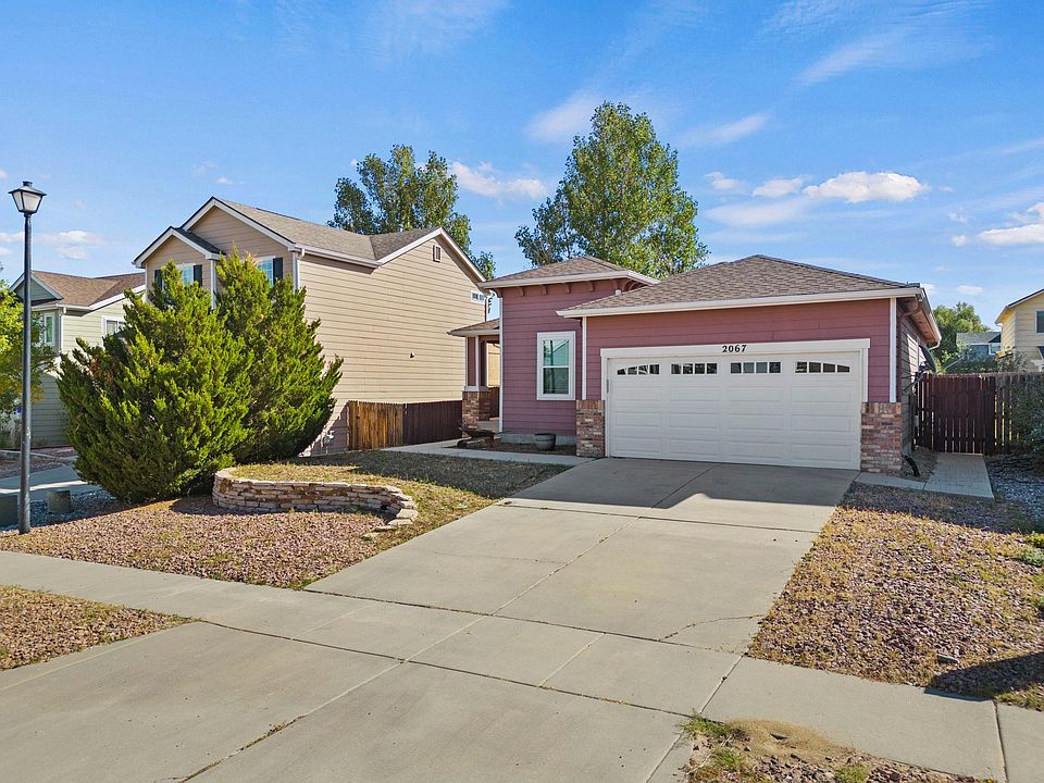 1st image of 2067 Woodpark Dr