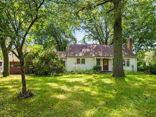 710 Kimball Ave, Iowa City, IA 52245