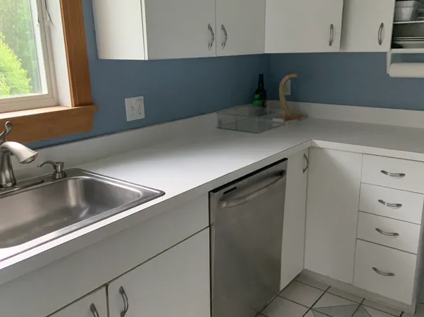 2608 Lewis O Gray Dr, Saugus, MA 01906