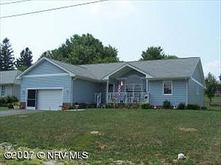 1st image of 245 Auburn Dr