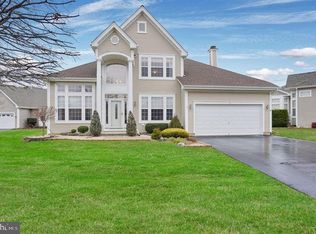 14 Stillwaters Ct, Barnegat, NJ 08005